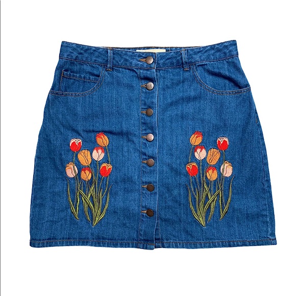 twik Dresses & Skirts - Simons Twik Embroidery Tulip Denim Mini Skirt Button Front Medium Wash Stretch L